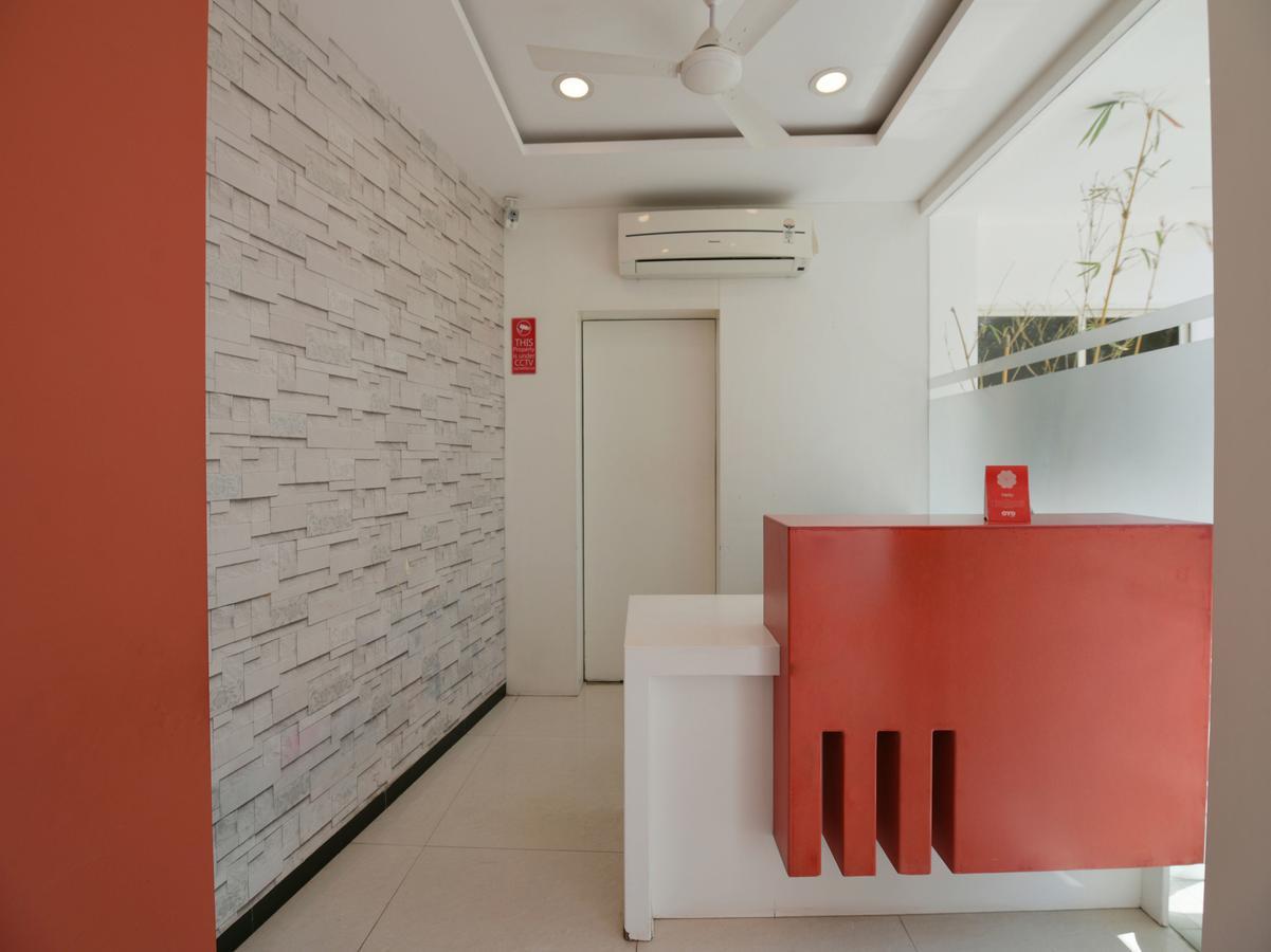 אויאיין Oyo 963 Hotel Rumaya מראה חיצוני תמונה